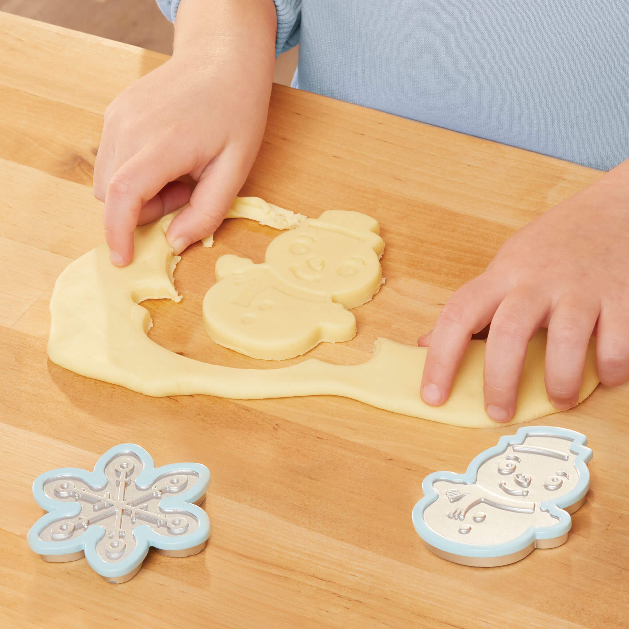 Little Tikes Creative Chefs Holiday Cookie Kit - Image 6